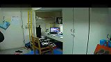 过去上下床的方式弱爆了
