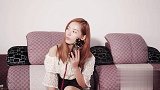 四川方言：美女约小伙到家见父母，结果老丈人却被按在地上打