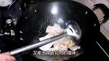 萝卜全身都是宝，川菜师傅教你用萝卜茵茵做一道四川名菜，很下饭