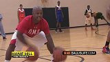 篮球-13年-Under Armour芝加哥训练营：KD大将军等球星的篮球教练传授提高控球技术训练-专题