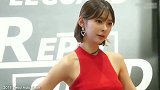 韩国性感美女车模，红衣短发小姐姐，雪白的皮肤微笑迷人！