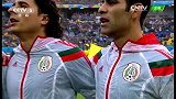 世界杯-14年-小组赛-A组-第1轮-墨西哥vs喀麦隆双方球员进场升国旗-花絮