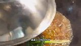 排骨别总是红烧或炖汤了，像我这样做。酸甜可口，好吃又开胃
