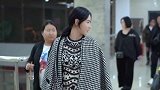 张柏芝超短旗袍送元宵祝福 标志性笑容贵妇范十足