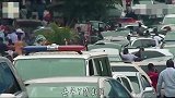 许可馨仍逍遥海外？家庭地位不一般，直言：没人敢动我一根头发！