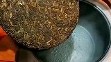 泡茶就泡茶，你放这么多做什么，这壶喝下去怕是能精神一个月！