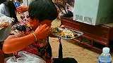 酒席还没开始一条鱼吃光了, 难道就不怕丢人吗