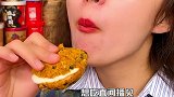 肉松小贝 你们相信吗？零食主播开箱肉松小贝竟然翻车了零食    美食趣胃计划