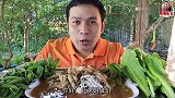 普哥美食：香辣鸡爪拌米粉，搭配薄荷，豌豆荚，生菜，美味健康！