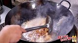 厨师长教你做家常大炒排骨，鲜香下饭，升级版的肉炒肉