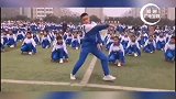 课间操 少年强则国强 校园生活 看一遍笑一遍  少年加油吧！给你点赞！