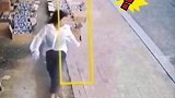 你根本猜不到姑娘被啥吓成这样，万万没想到