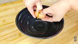 洪洋教您做土司面包，不用烤箱，不用黄油，松软又拉丝，太好吃了