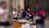 帕奎奥都拦不住！马云喝酒一口闷 一旁拳王都看傻了