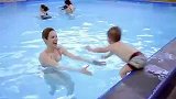 别惹小孩3-游泳能增婴儿心肺功能