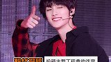 丁程鑫 不亏是舞担，这连震动作有点帅哦！时代少年团