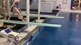 生死一瞬间，这跳水技术是好还是坏？