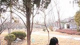 骗子打电话说丈夫需要手术，谁知骗子智商太低，美女还赚了很多