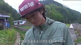 从爆红到精神分裂，7年时间，是谁逼疯了庞麦郎？