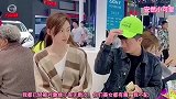 爆笑：舍友是个海王，每晚都要跟几个女朋友同时视频！