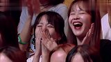 黄子韬就是与众不同,一上台就“恐吓”粉丝,太逗了!
