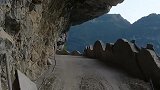 你一定不知道重庆也有一条比郭亮村更危险的挂壁公路。