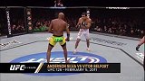 飞踹撂倒接疯狂补拳！UFC悬殊对决 裁判慌忙救人叫停