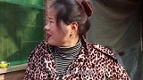 母亲装疯卖傻想念儿子，儿子却忙于工作，回家才知道母亲时日无多