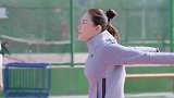后妈是排球高手，亲手传授安乐球技，一出手震惊兄妹俩！