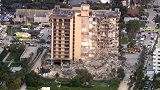 美国迈阿密公寓楼倒塌后续：已找到102人，至少99人下落不明