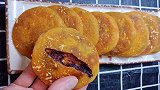厨师长教你做超好吃的红薯豆沙饼，香甜软糯，一盘不够吃