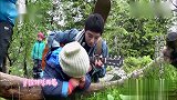 旅途的花样：花花被孤独小孩深深吸引，小孩不领情扭头就跑