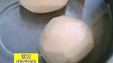 女子早晨做饭，发现形似苹果核的土豆想起半夜醉酒老公想吃苹果