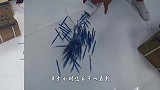 10000支圆珠笔中有多少墨水？土豪好奇一试，结果出乎意料！