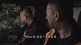 小偷车子冒烟熄火 刚要跑路被村民发现