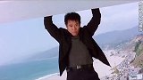 电影中无人敢模仿的下楼方式，经典镜头片段回顾