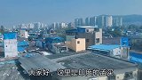 在地铁上看到印度的贫民窟，占满整座小山，可是我没有勇气走进去