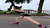 随风自由奔跑，开心玩轮滑
