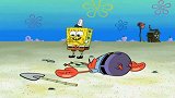 海绵宝宝：悲惨的痞老板，被人踩进沙子里，进了一嘴的沙子！