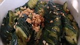 天津妞妞妈做蛇皮黄瓜，酸辣甜鲜，味道上佳