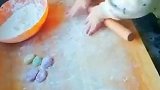 奶奶带出来的孩子就是勤快