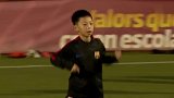 3名中国小球员试训巴萨 圆梦!在诺坎普踢球+合影梅西
