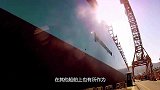 中国26万吨巨无霸开进美国，堵住整个河道，西方：世界最大船舶