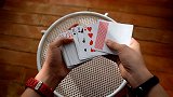 扑克牌魔术之搬运法、慢动作解析非常简单的魔术
