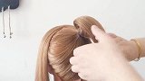 40岁的女人这样扎丸子头，高贵大气，超减龄