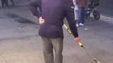 随后画个圆都这么规整，这大哥怕不是圆规转世吧