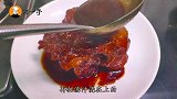 78网购一只“骆驼掌”红烧烹饪一小时，儿子说有脚臭味