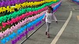 好多纸风车呀，太漂亮了！