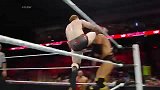 WWE-14年-RAW第1094期：大白一晚两赛 西莫斯vs阿克塞尔-花絮