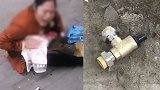4岁男孩遭22楼坠落金属阀砸中头部 警方：因工人违规操作